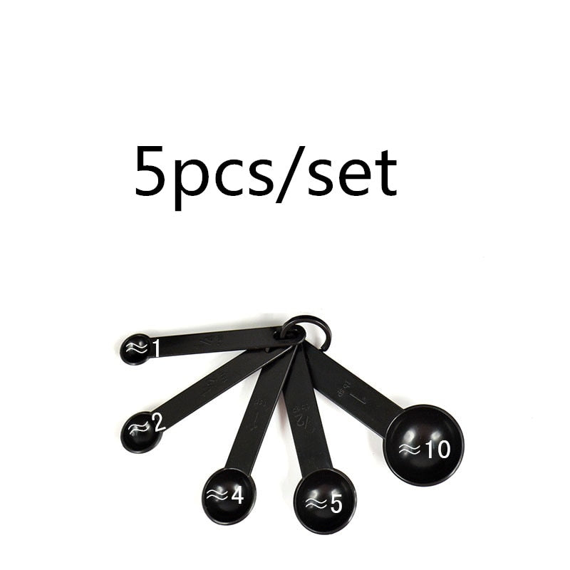 Kit with 5/10 pieces Ingredient Measurers 